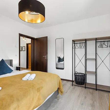 Ferienwohnung Max & Moritz Wohlfuehlhaus Mit Terrasse, Parkplatz Coburg Exterior foto