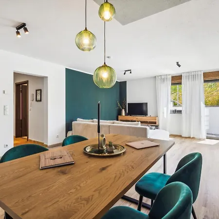 Ferienwohnung Max & Moritz Wohlfuehlhaus Mit Terrasse, Parkplatz Coburg Exterior foto